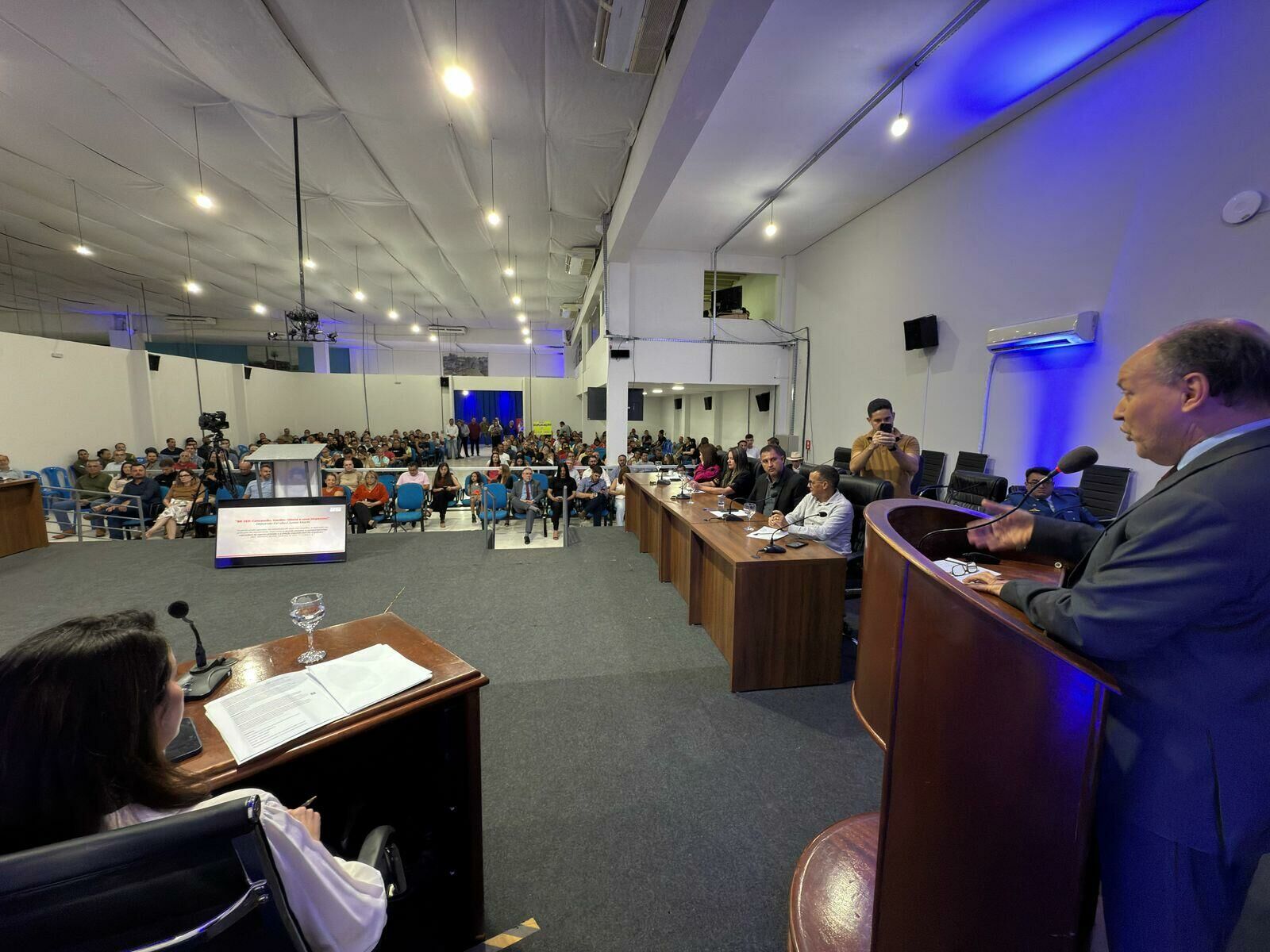 Imagem de compartilhamento para o artigo Deputado estadual Júnior Mochi lidera audiência pública sobre concessão da BR-163 em Dourados da MS Todo dia